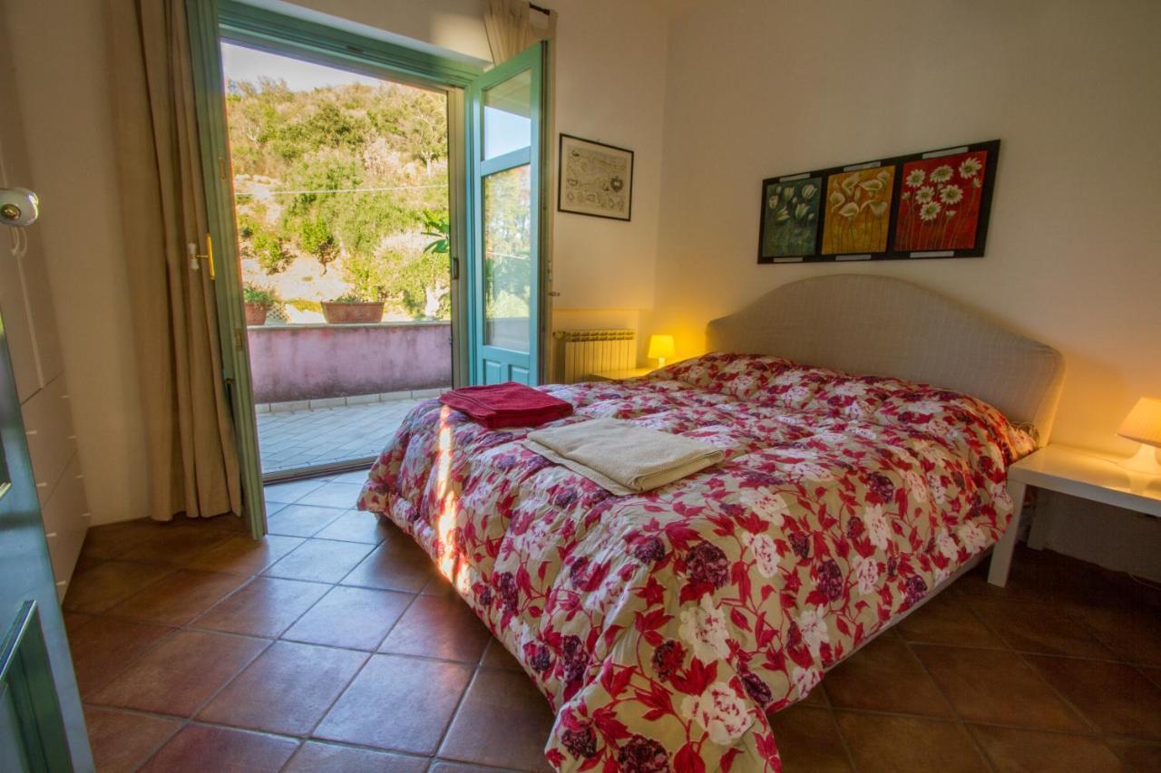 Capo dʼOrlando Villa Laura מראה חיצוני תמונה
