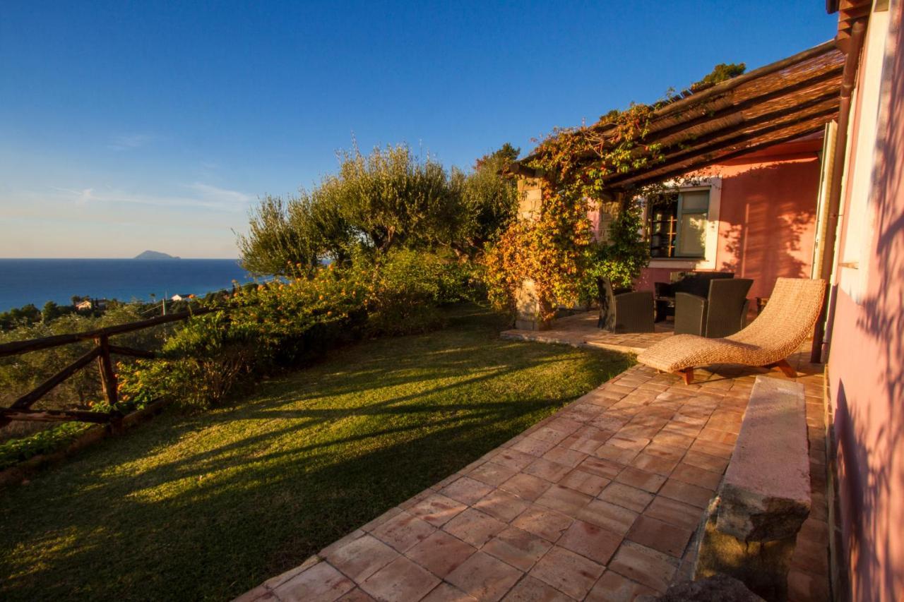 Capo dʼOrlando Villa Laura מראה חיצוני תמונה